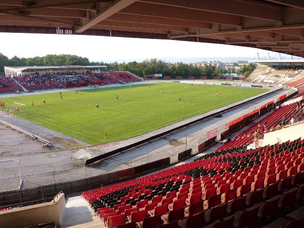 Stadion Lokomotiv