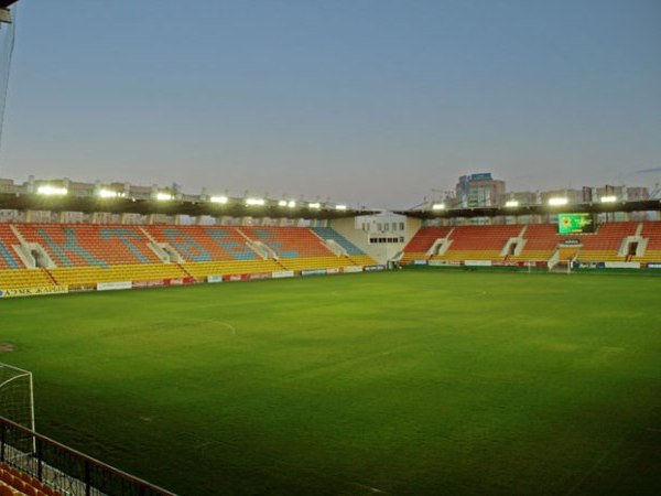 Ortalıq Stadion