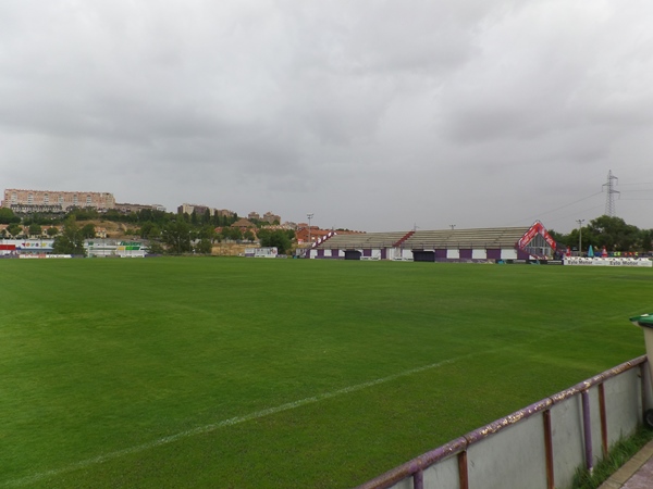 Campo 1 Anexos del José Zorrilla hierba natural