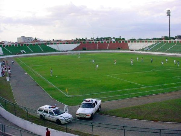 Estádio Alberto Oliveira