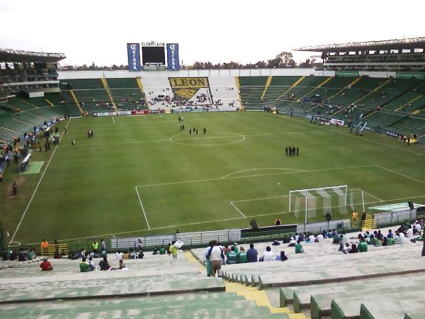 Estadio León (Nou Camp)