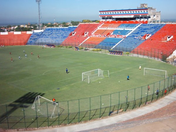 Estadio General Pablo Rojas