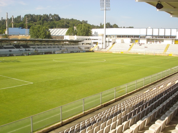 Parque Desportivo Comendador Joaquim de Almeida Fr